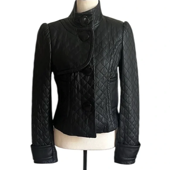 Peter Nygard Quilted Black Leather Jacket Cropped Fitted Size 6 - Picture 8 of 15